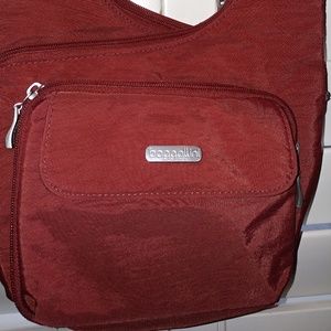 Baggallini purse
